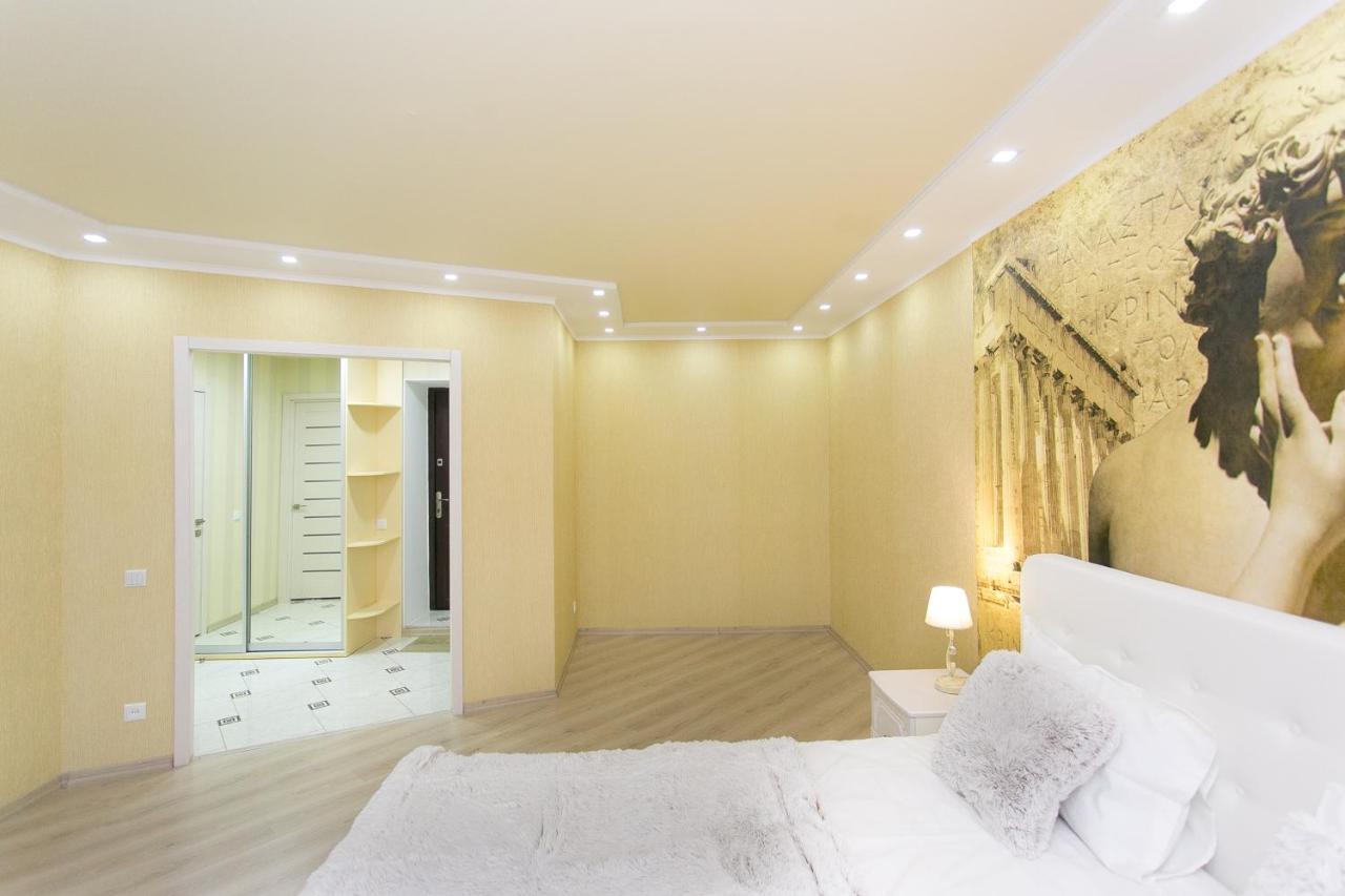 Apartlux Sumy Ngoại thất bức ảnh